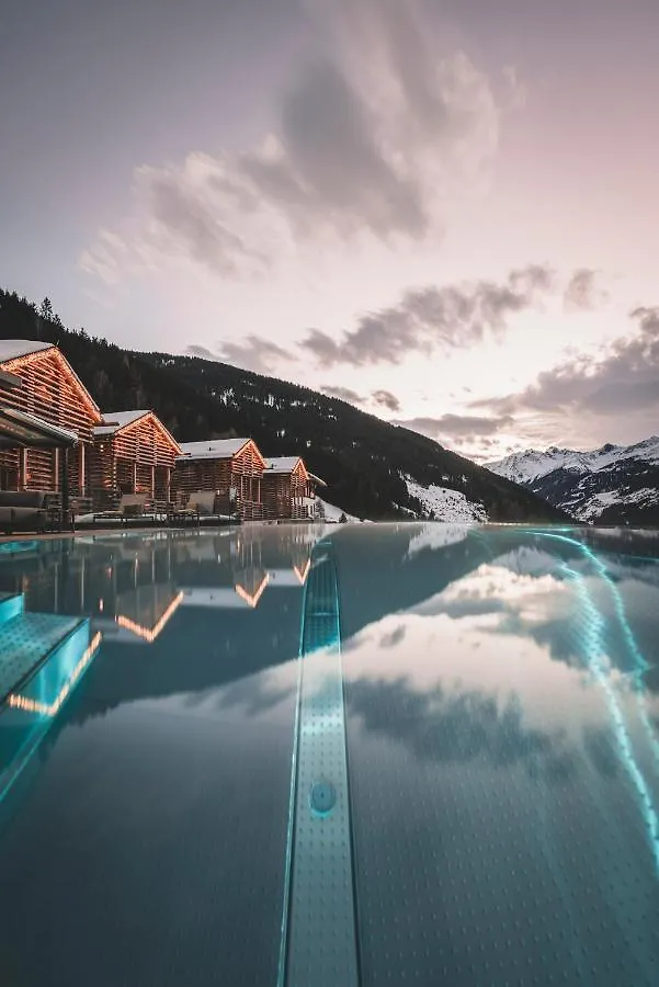 Wo man nahe der Alblittbahn schläft: 4 Spa-Hotels im Check