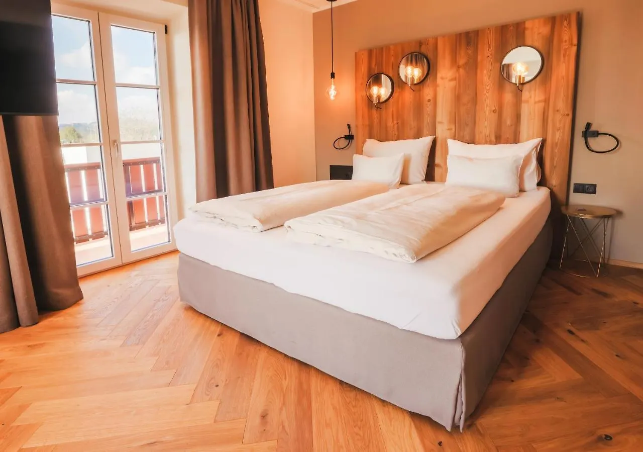 7 Familienhotels am Stubenbergsee - So wählen Sie richtig